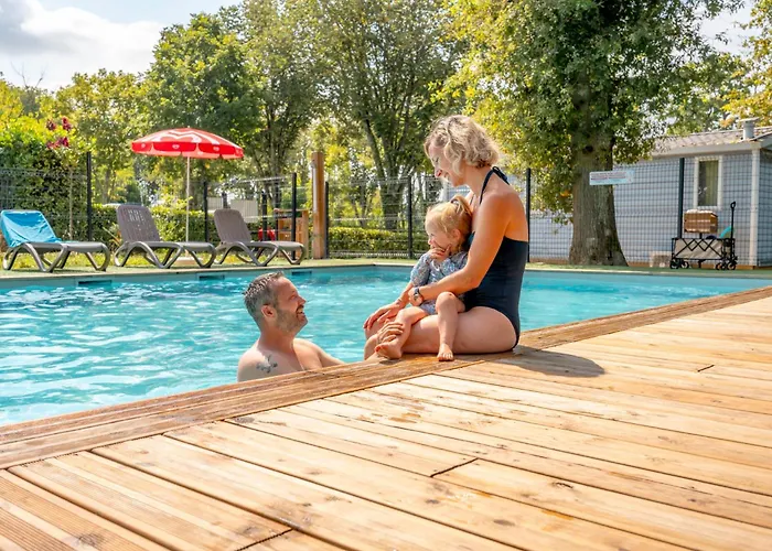 Des Salines Salies-de-Béarn